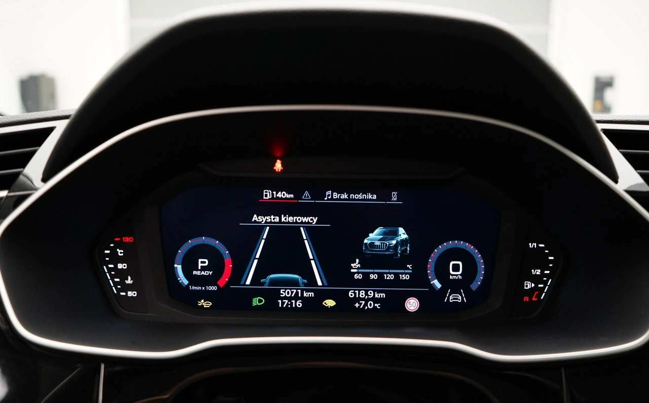 Audi Q3 - Zdjęcie 20