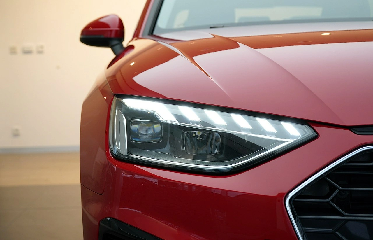 Audi A4 - Zdjęcie 8