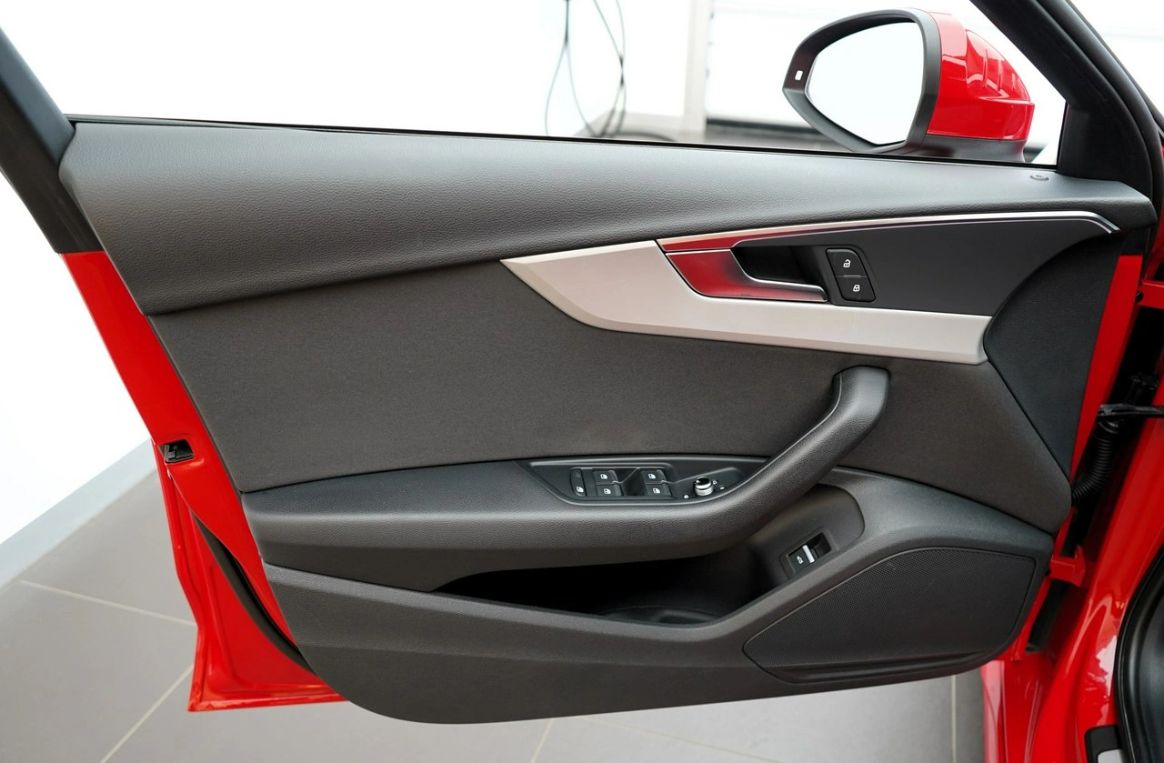 Audi A4 - Zdjęcie 12