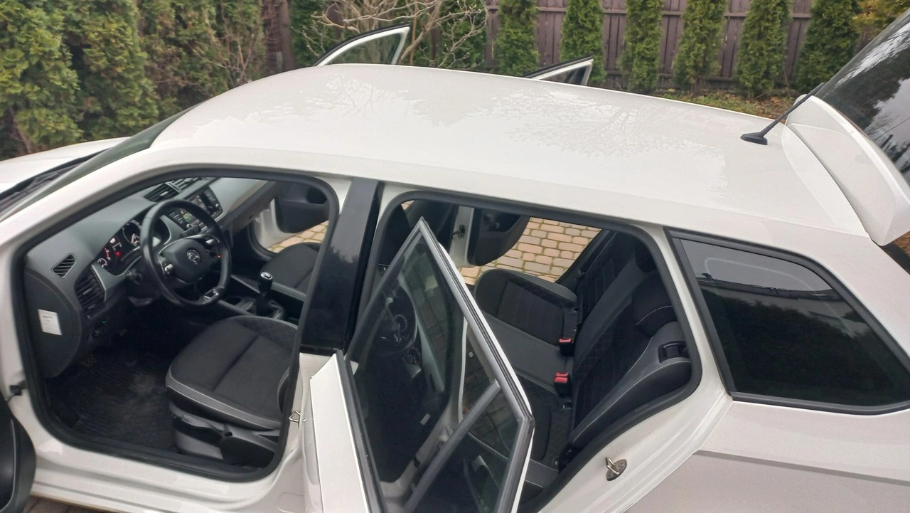 Skoda Fabia - Zdjęcie 15