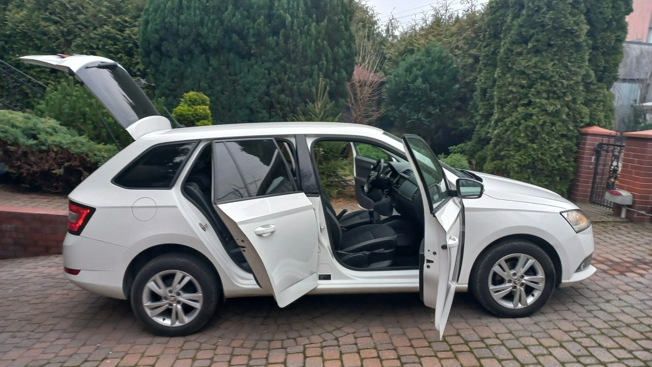 Skoda Fabia - Zdjęcie 36