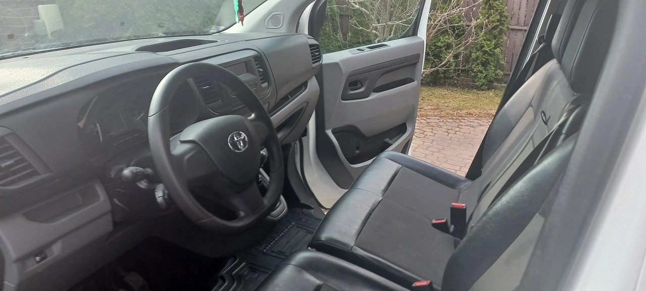 Toyota ProAce - Zdjęcie 11