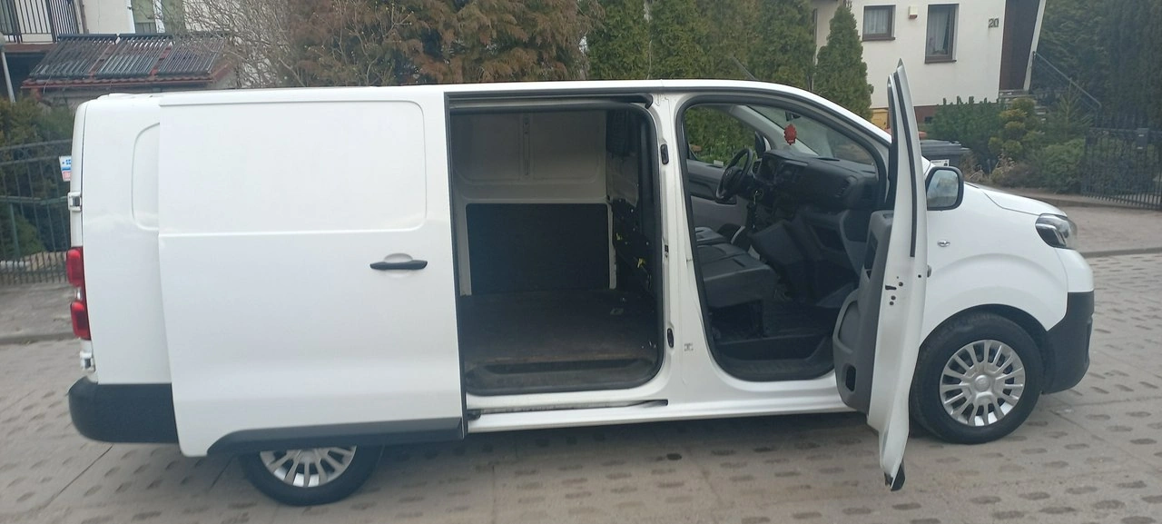 Toyota ProAce - Zdjęcie 16