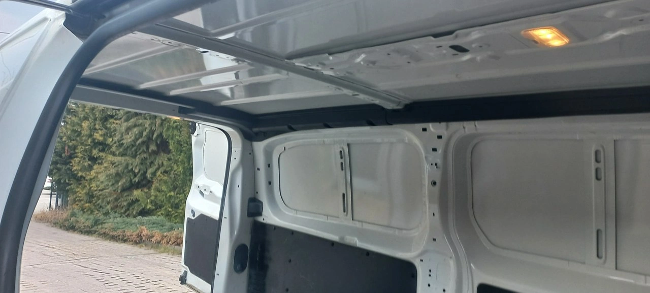 Toyota ProAce - Zdjęcie 17