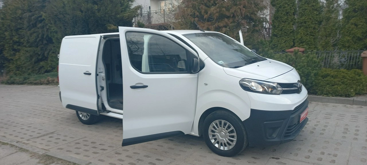 Toyota ProAce - Zdjęcie 21