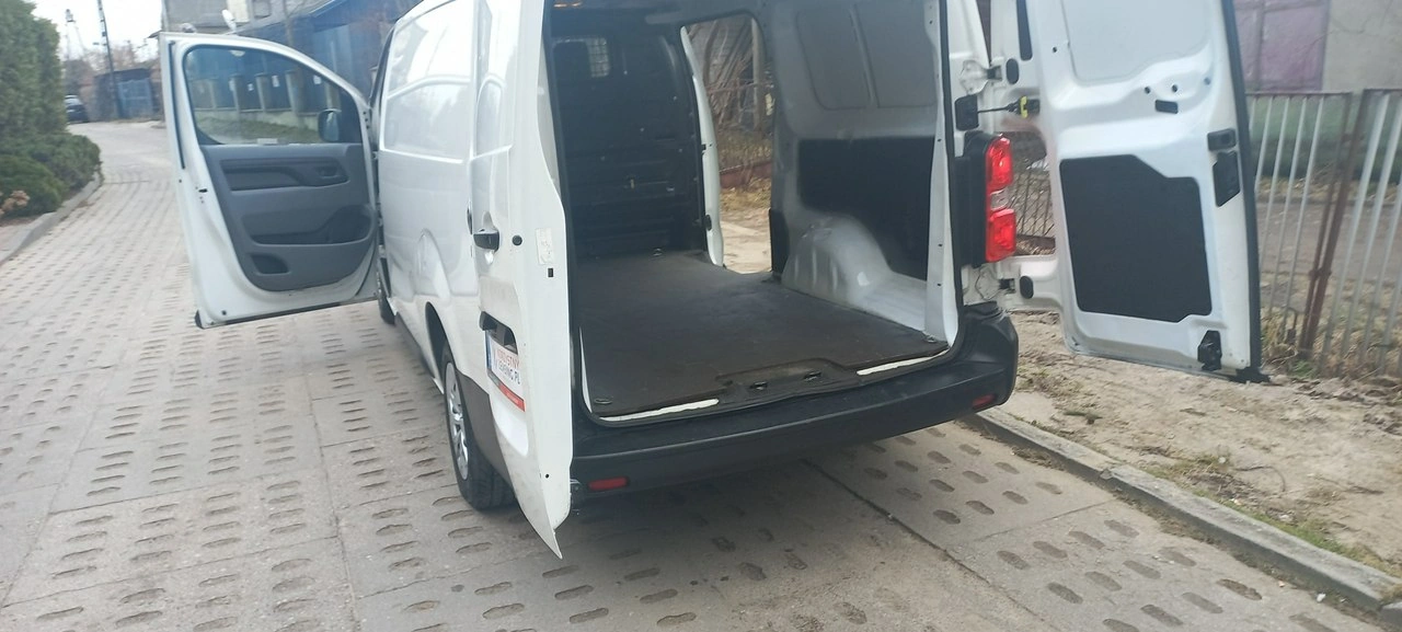 Toyota ProAce - Zdjęcie 38