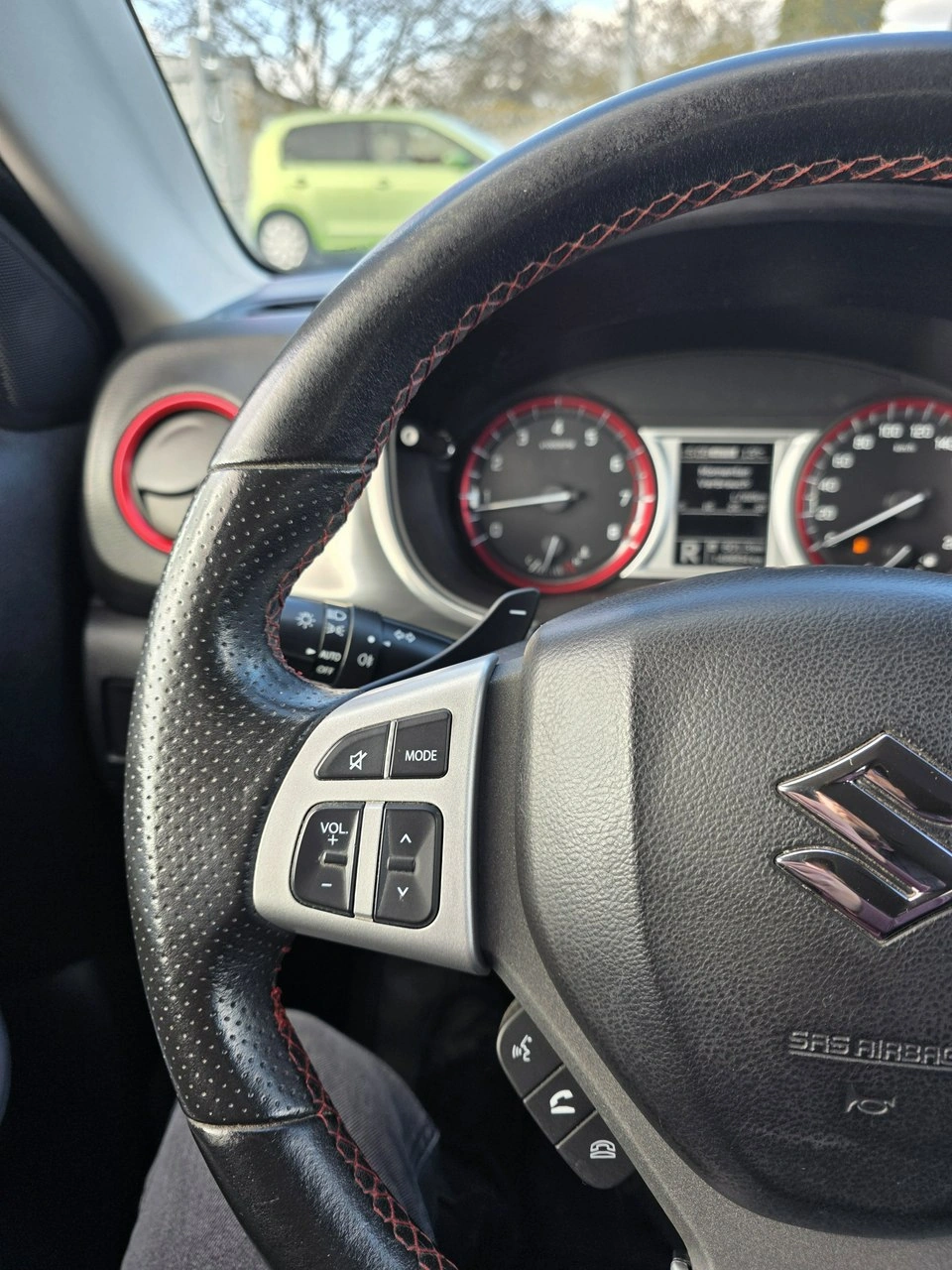 Suzuki Vitara - Zdjęcie 18