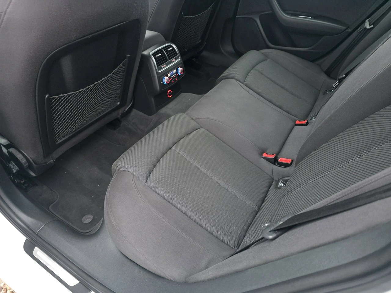 Audi A6 - Zdjęcie 16