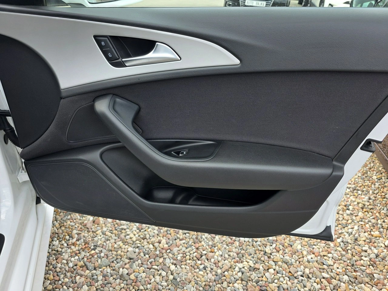 Audi A6 - Zdjęcie 17