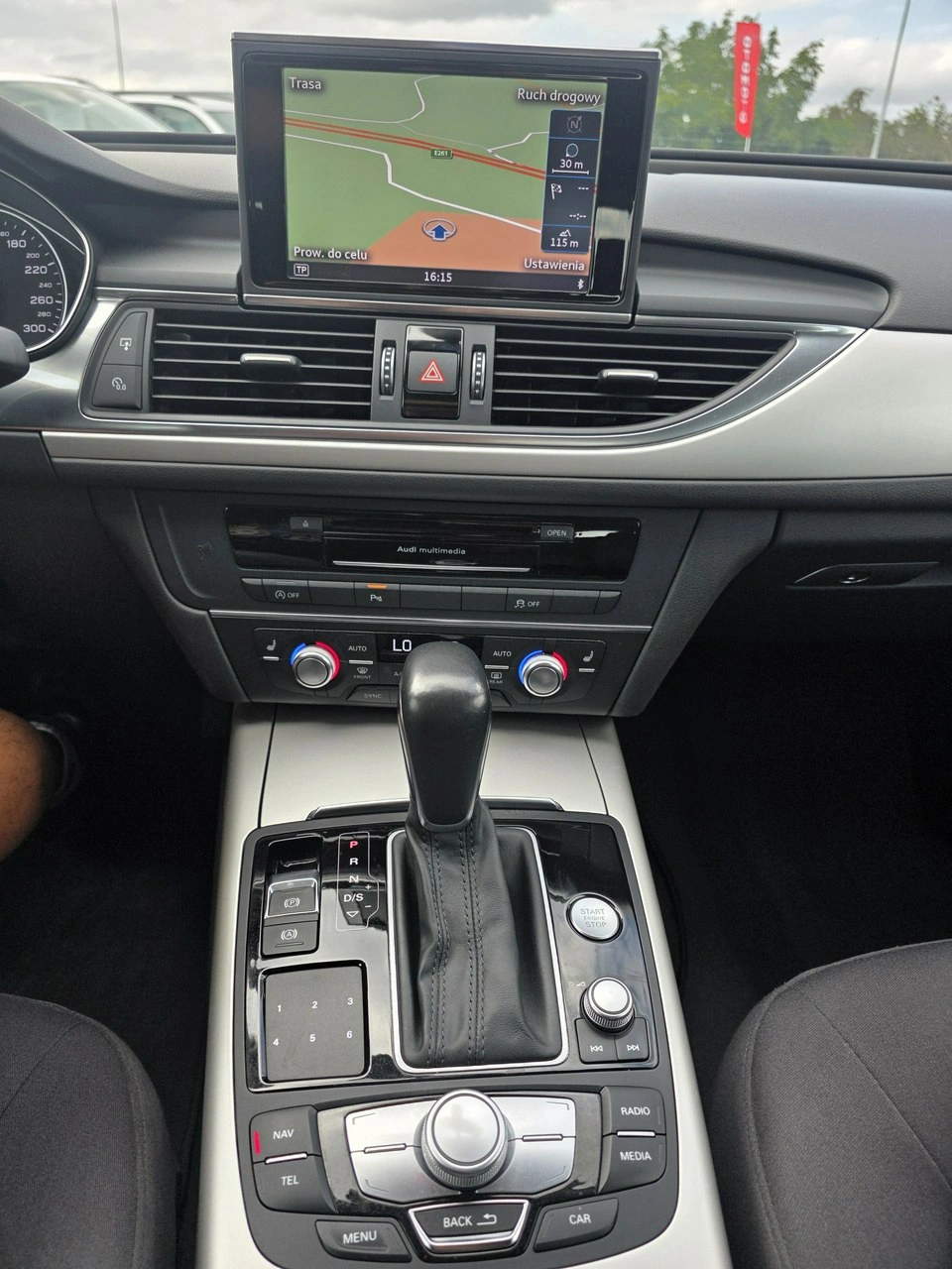 Audi A6 - Zdjęcie 7