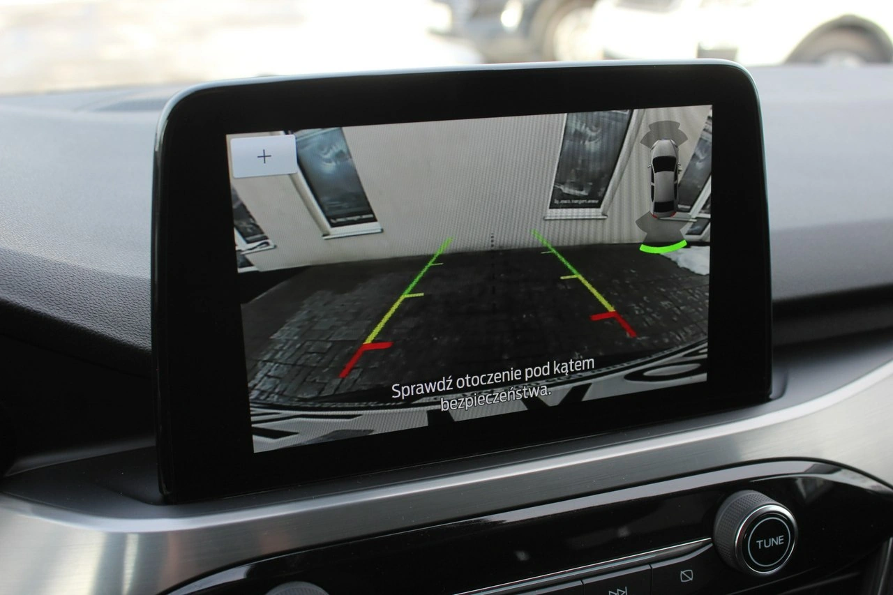 Ford Kuga - Zdjęcie 14