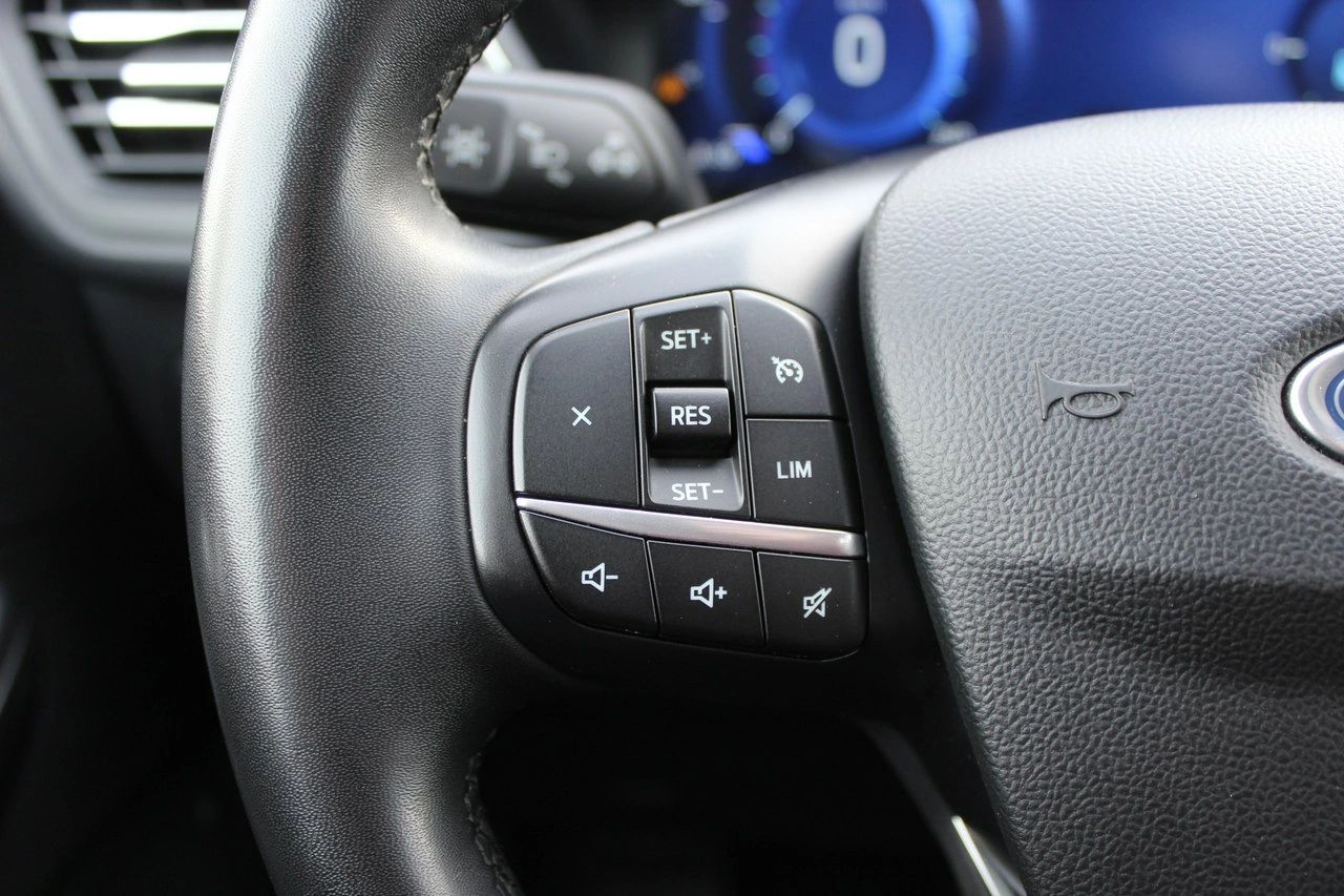 Ford Kuga - Zdjęcie 26