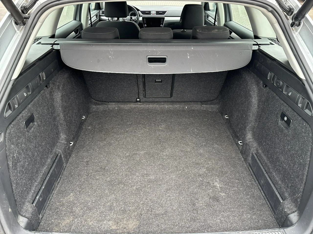 Skoda Superb - Zdjęcie 13