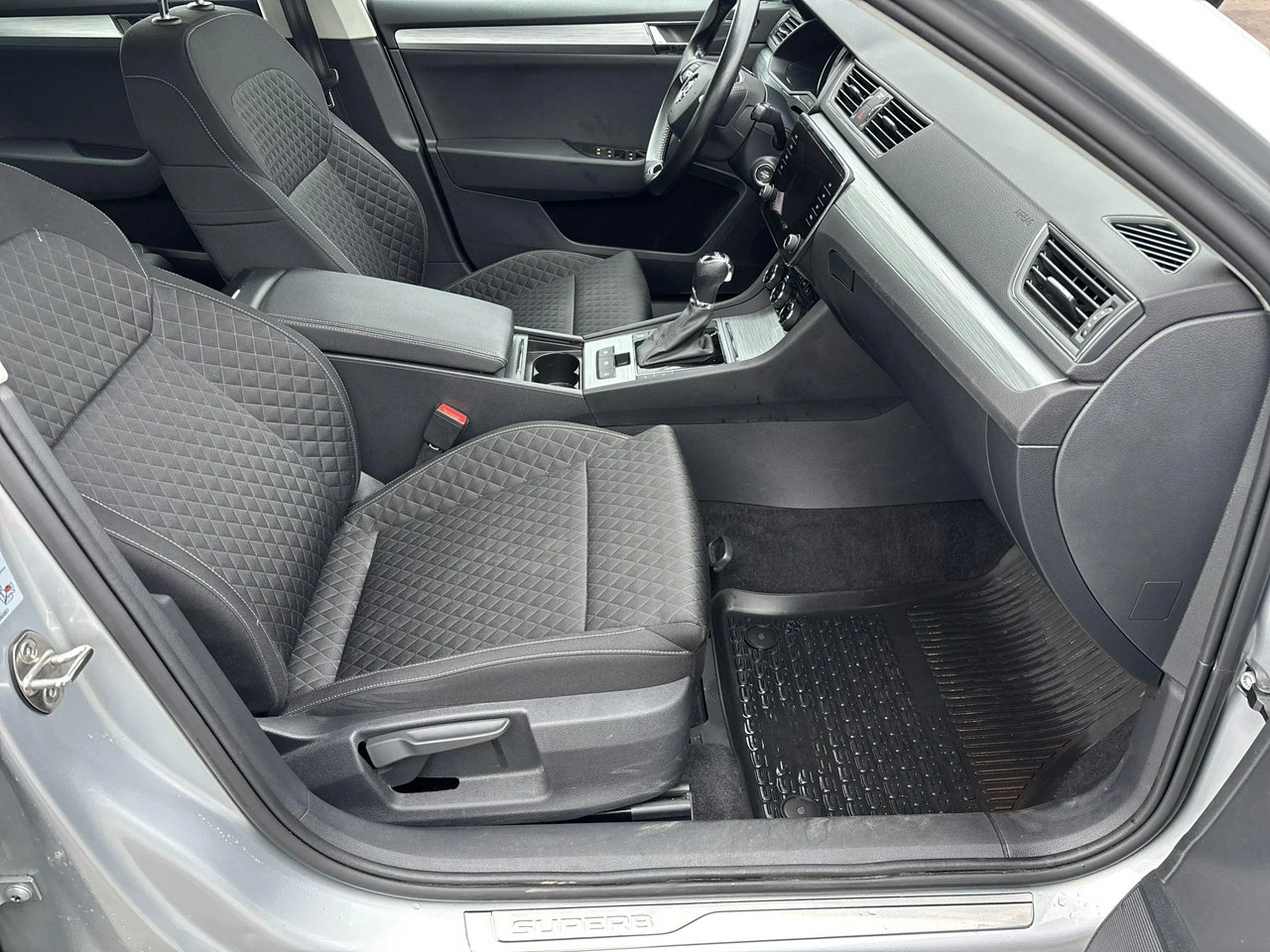 Skoda Superb - Zdjęcie 18