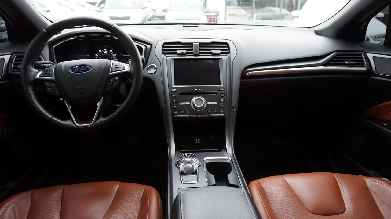 Ford Fusion - Zdjęcie 9