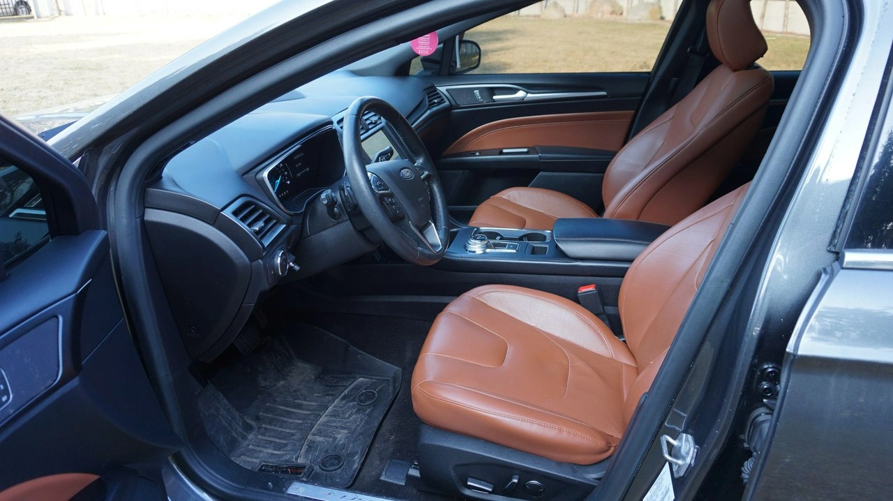 Ford Fusion - Zdjęcie 11