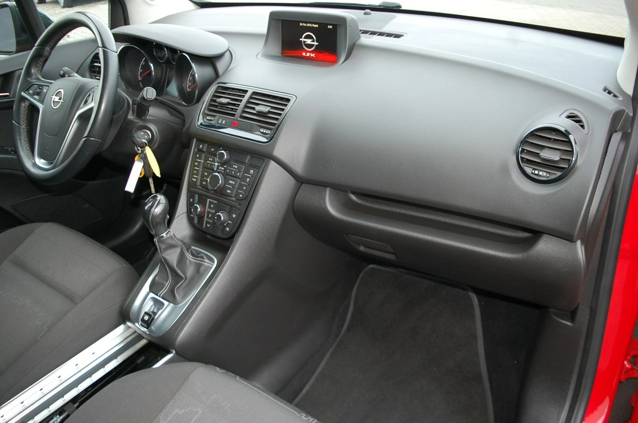 Opel Meriva - Zdjęcie 23