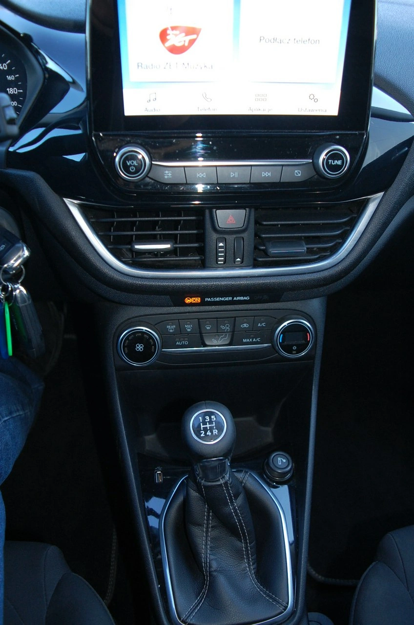 Ford Fiesta - Zdjęcie 22