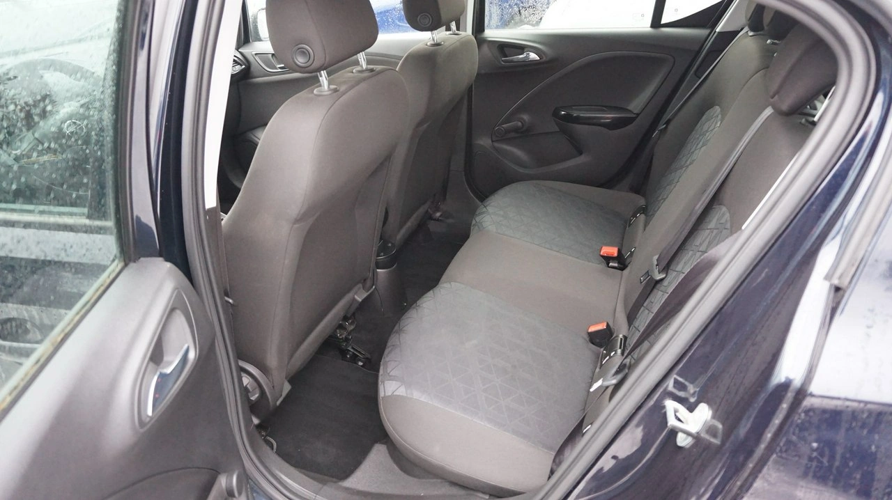 Opel Corsa - Zdjęcie 8