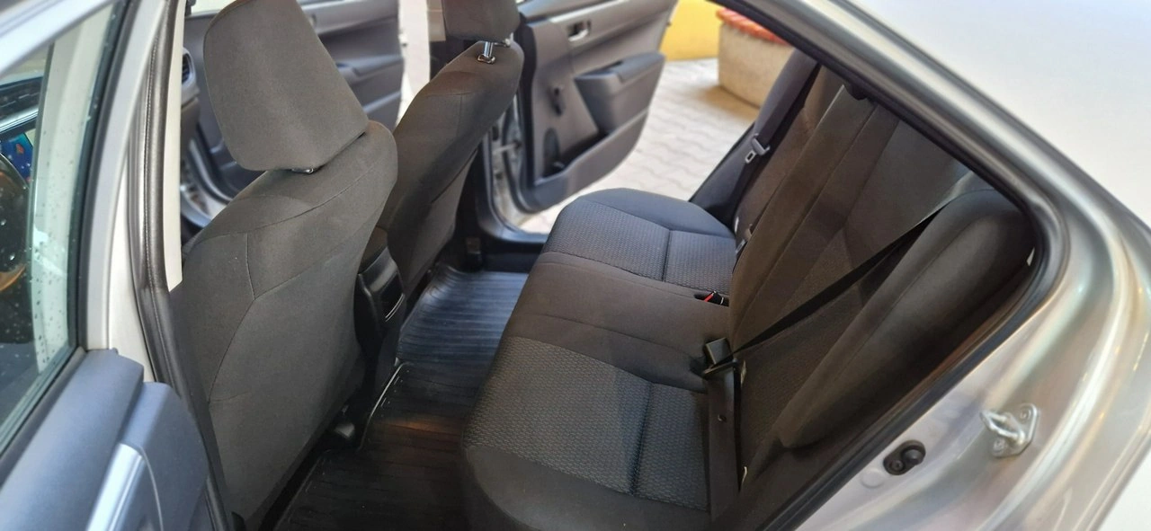 Toyota Corolla - Zdjęcie 19