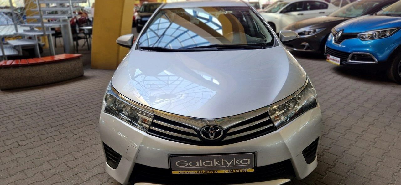 Toyota Corolla - Zdjęcie 4