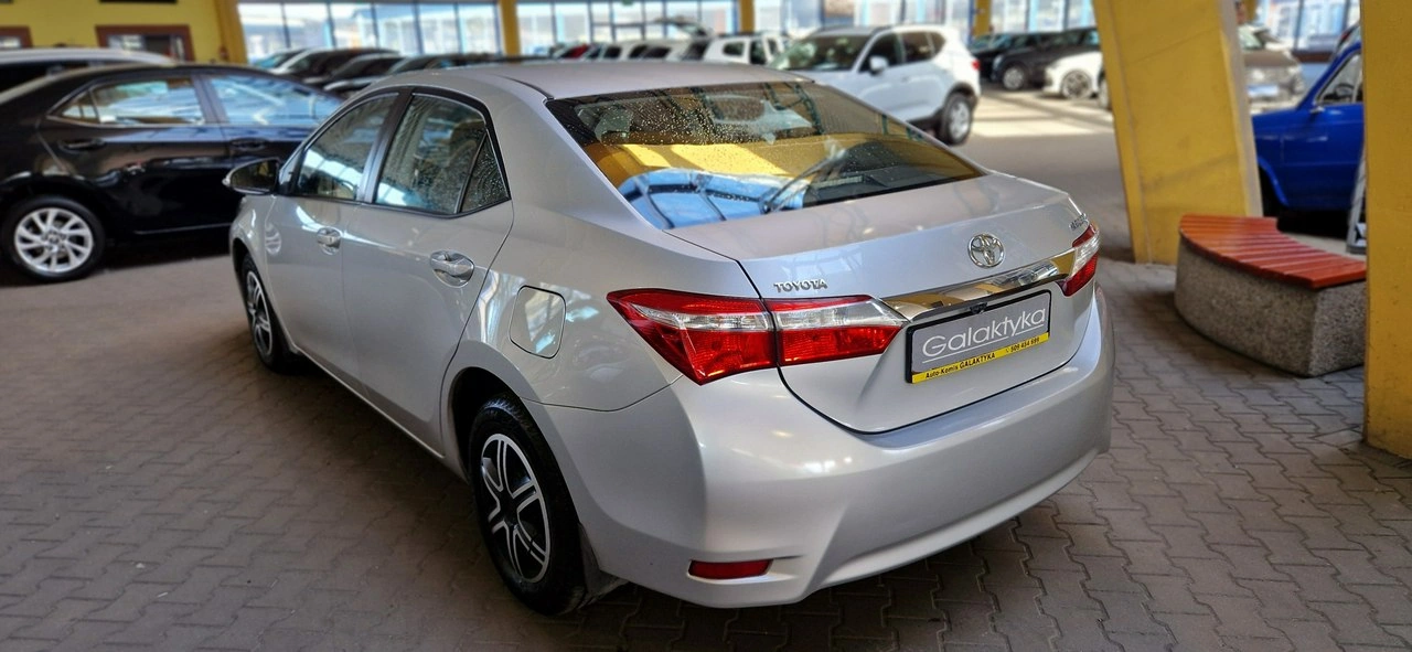 Toyota Corolla - Zdjęcie 7