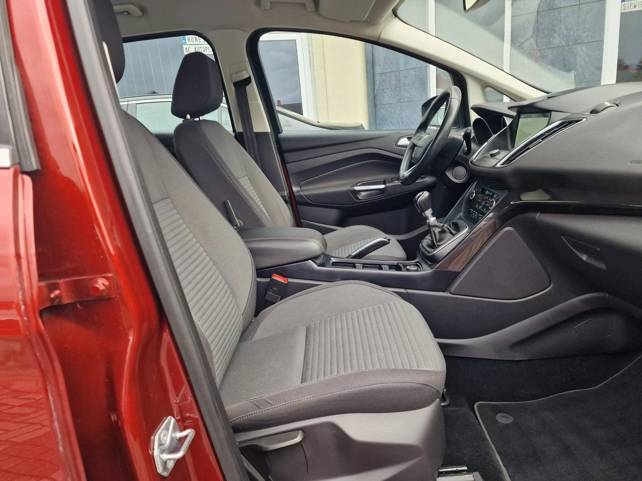 Ford C-MAX - Zdjęcie 22