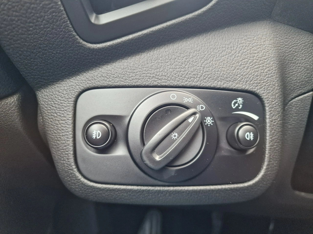 Ford C-MAX - Zdjęcie 34