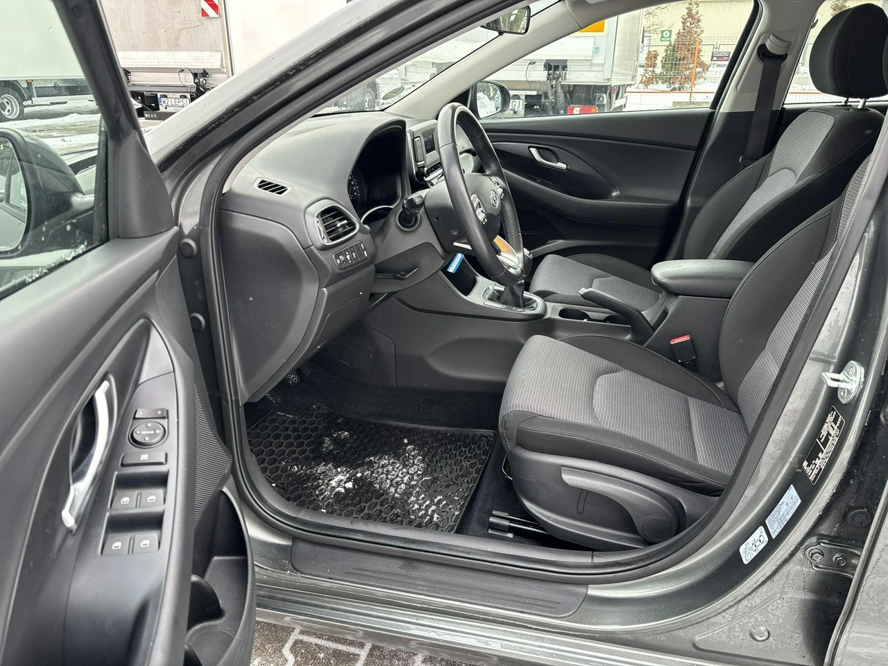 Hyundai i30 - Zdjęcie 10