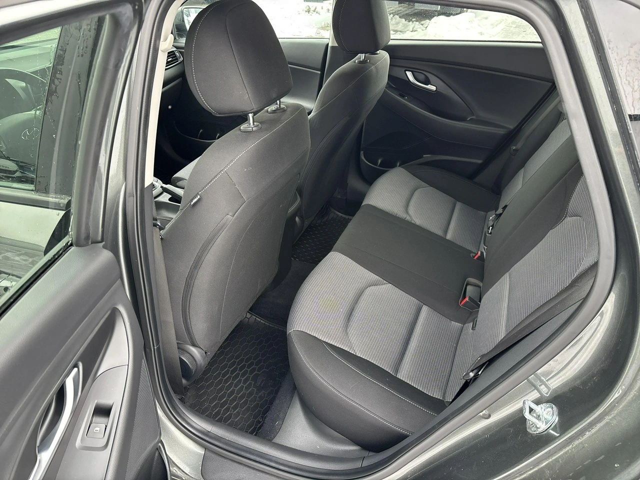 Hyundai i30 - Zdjęcie 11