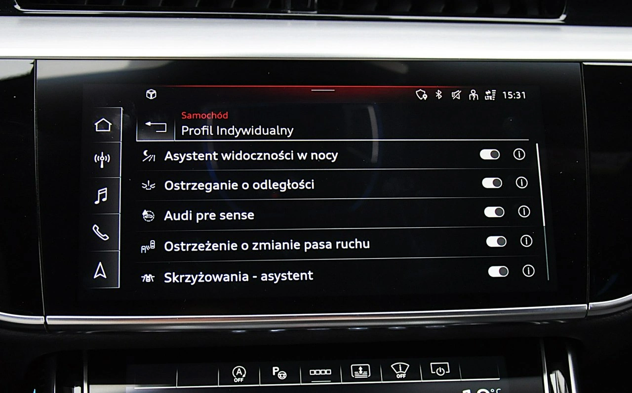 Audi A8 - Zdjęcie 35