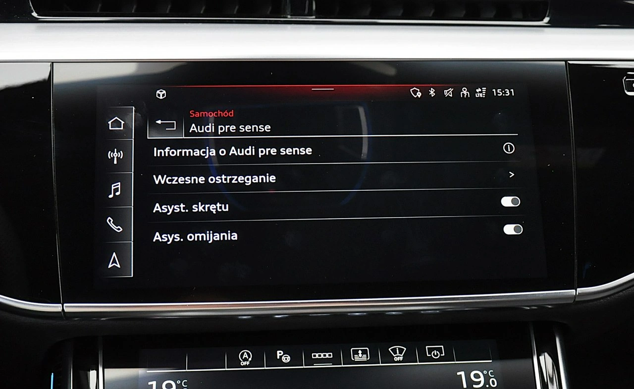 Audi A8 - Zdjęcie 36