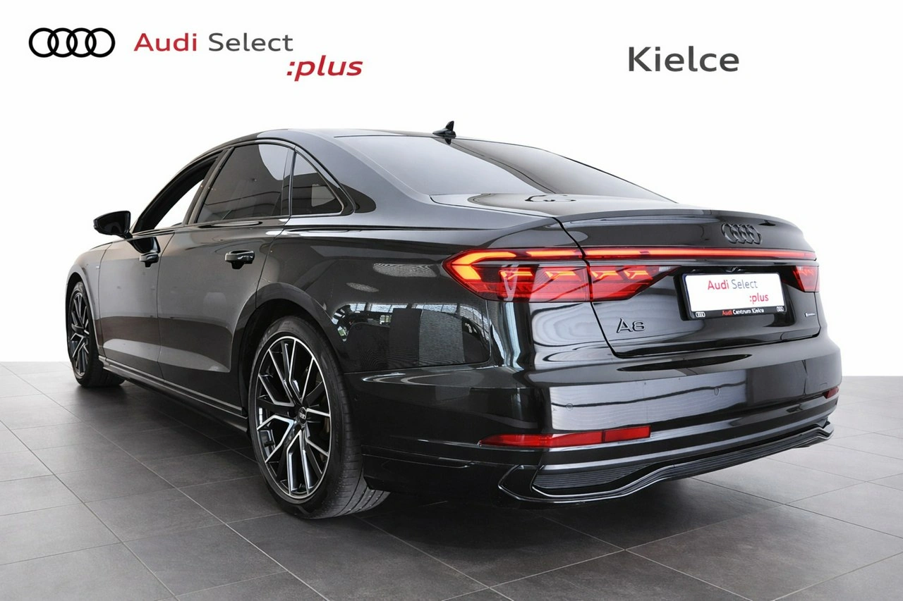 Audi A8 - Zdjęcie 1
