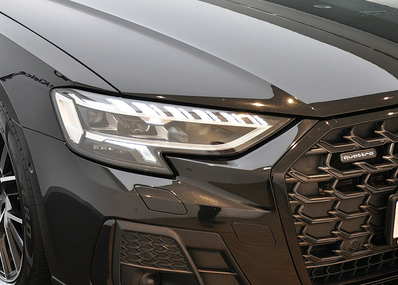 Audi A8 - Zdjęcie 6