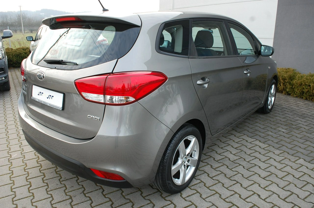 Kia Carens - Zdjęcie 3