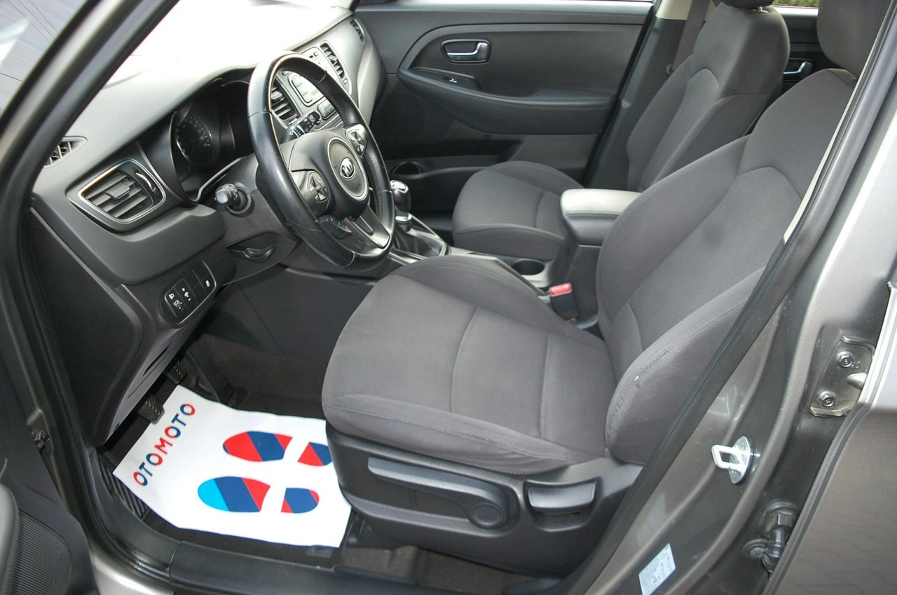 Kia Carens - Zdjęcie 4