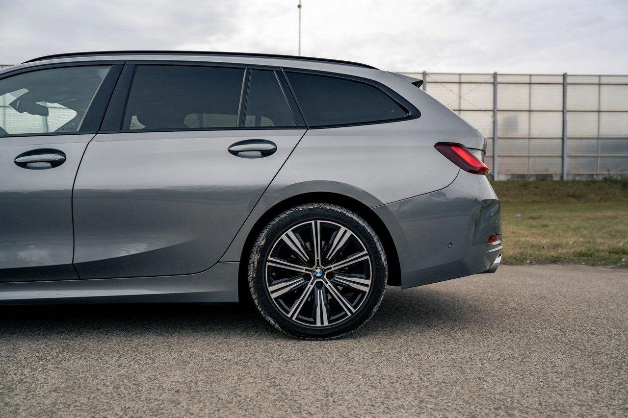 BMW 320 - Zdjęcie 11