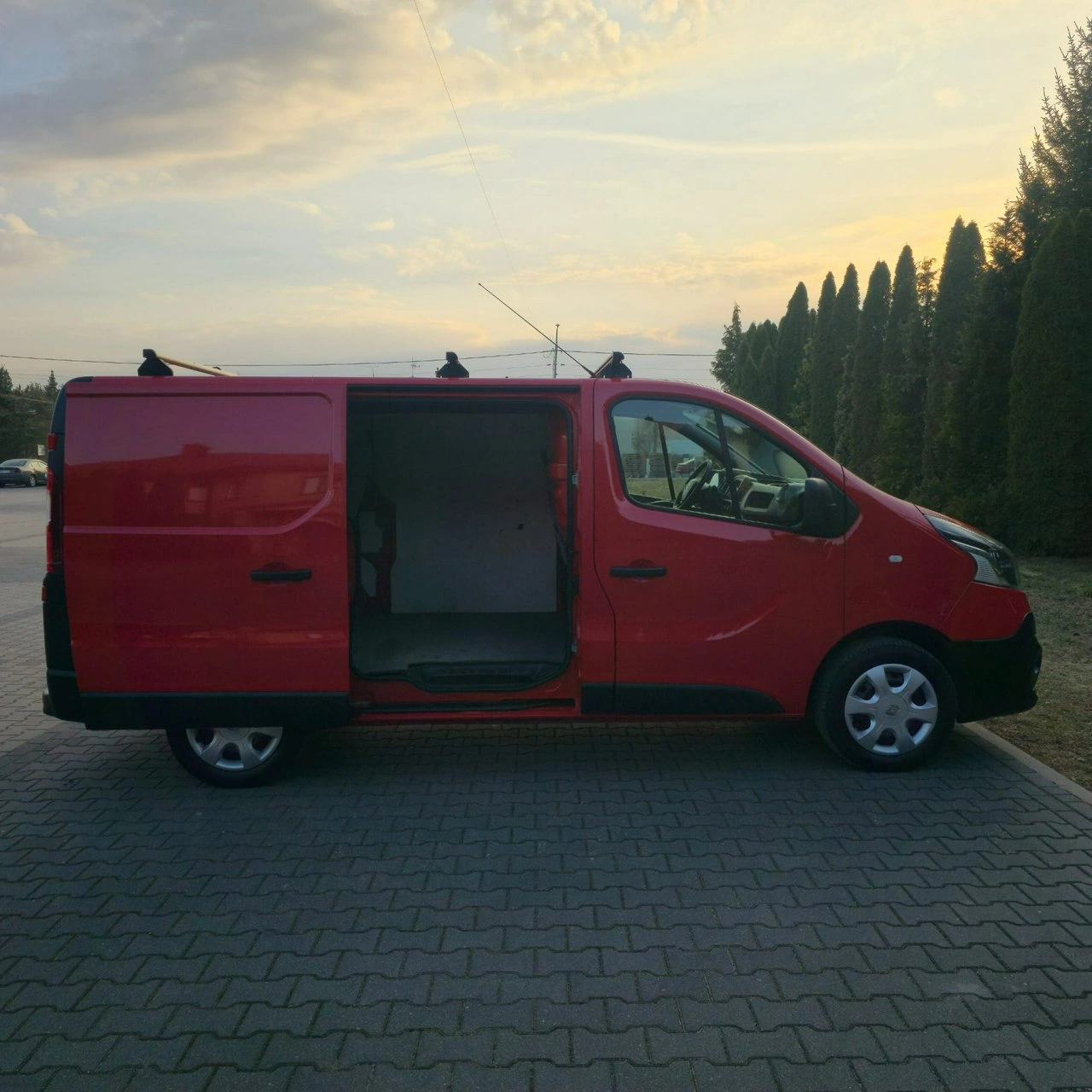 Renault Trafic - Zdjęcie 19
