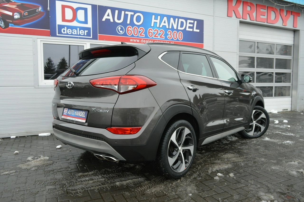 Hyundai Tucson - Zdjęcie 17