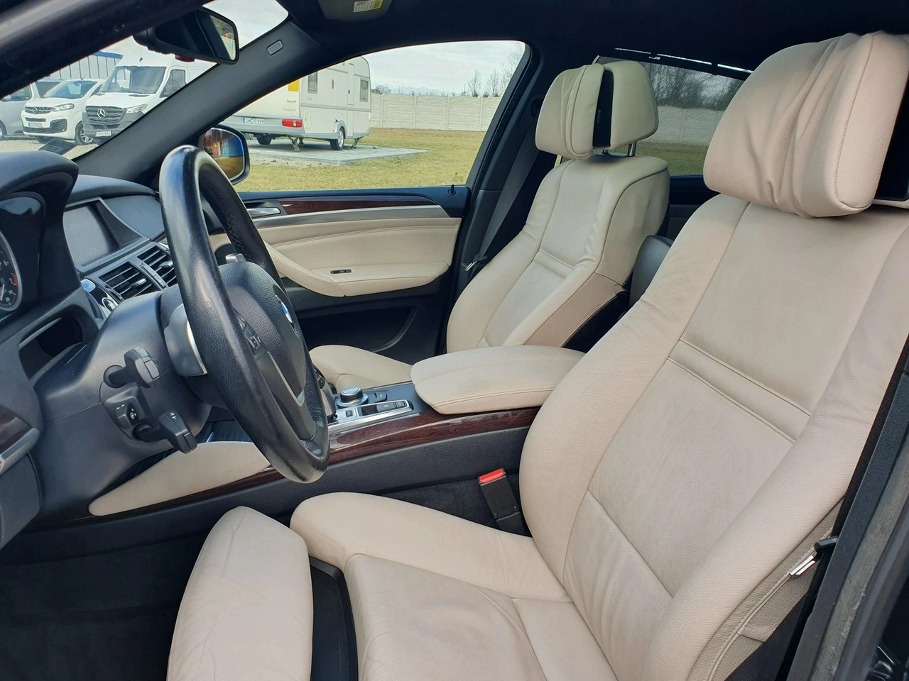 BMW X6 - Zdjęcie 15