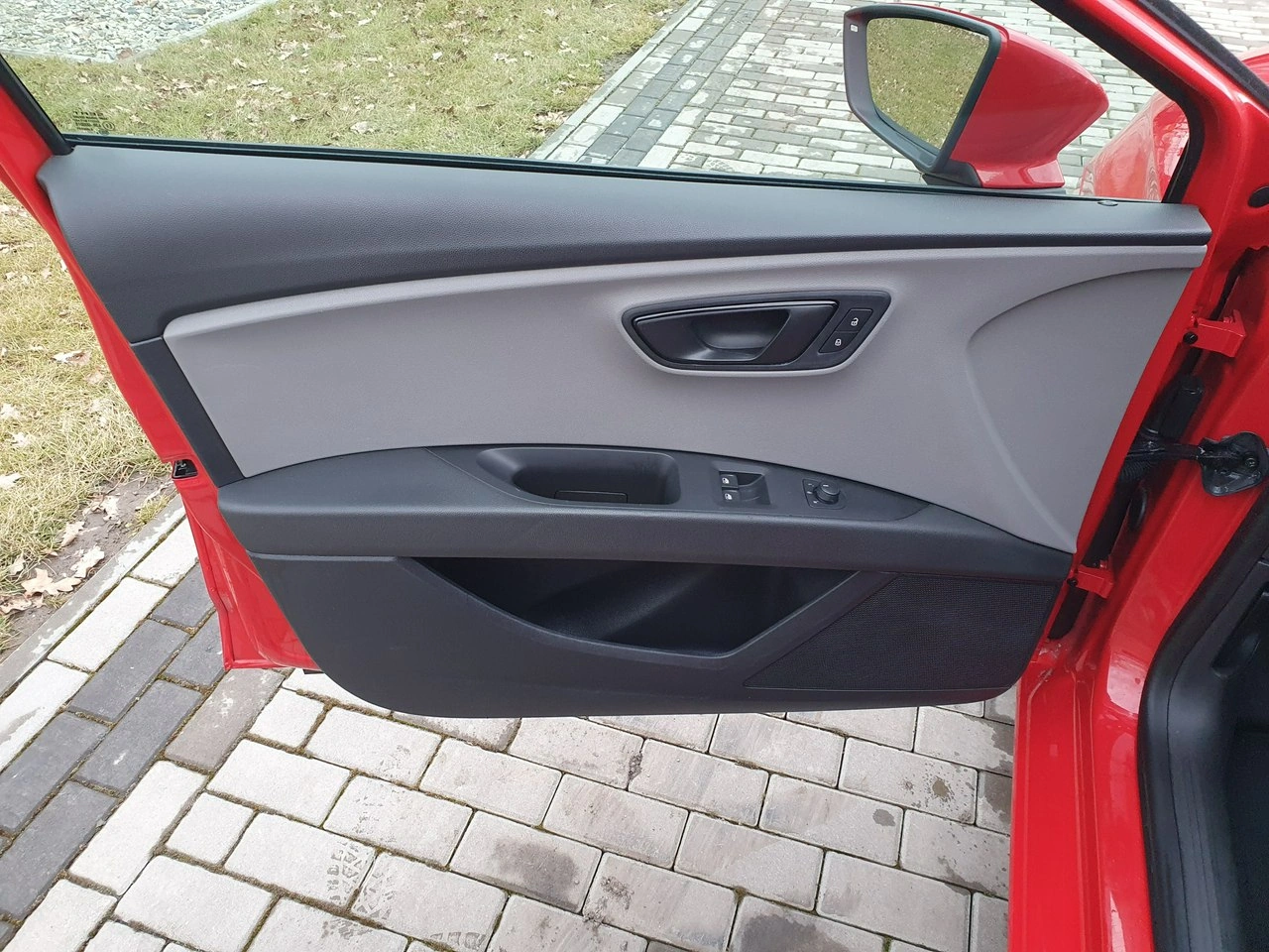 Seat Leon - Zdjęcie 16