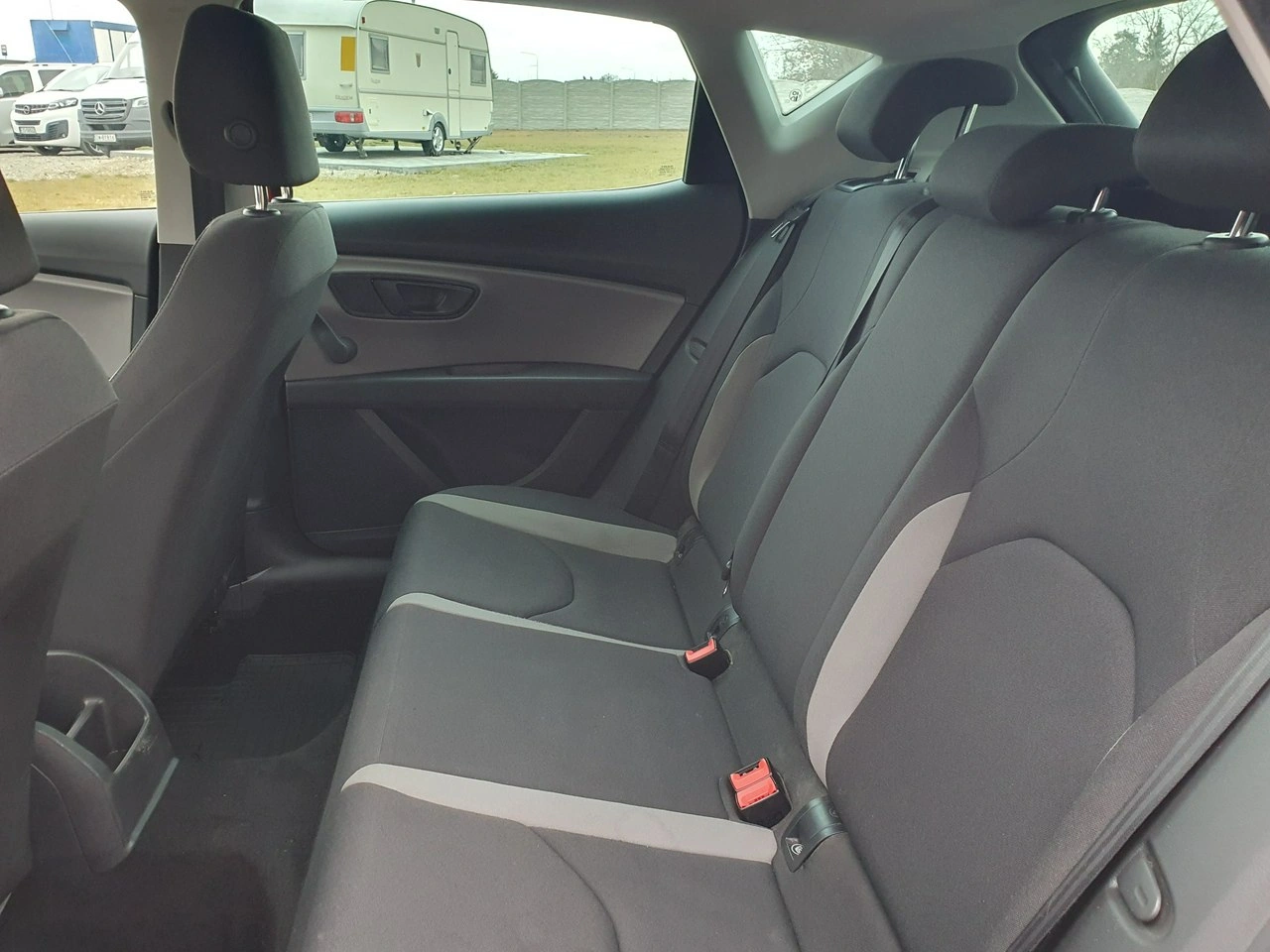 Seat Leon - Zdjęcie 17