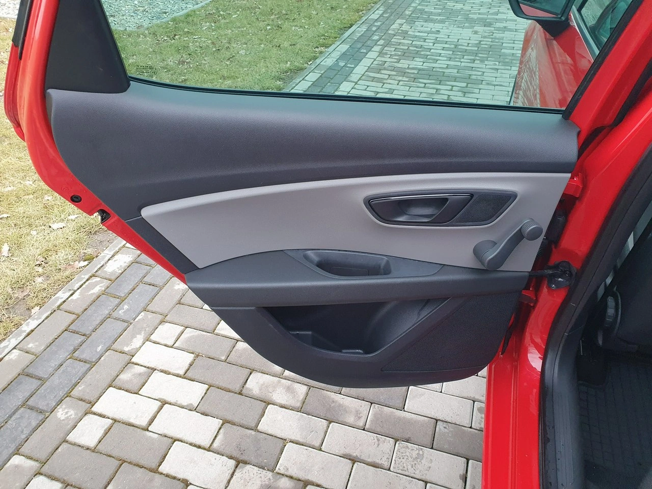 Seat Leon - Zdjęcie 18