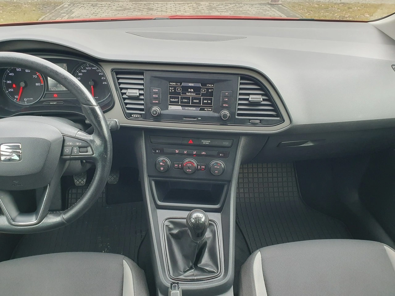 Seat Leon - Zdjęcie 27