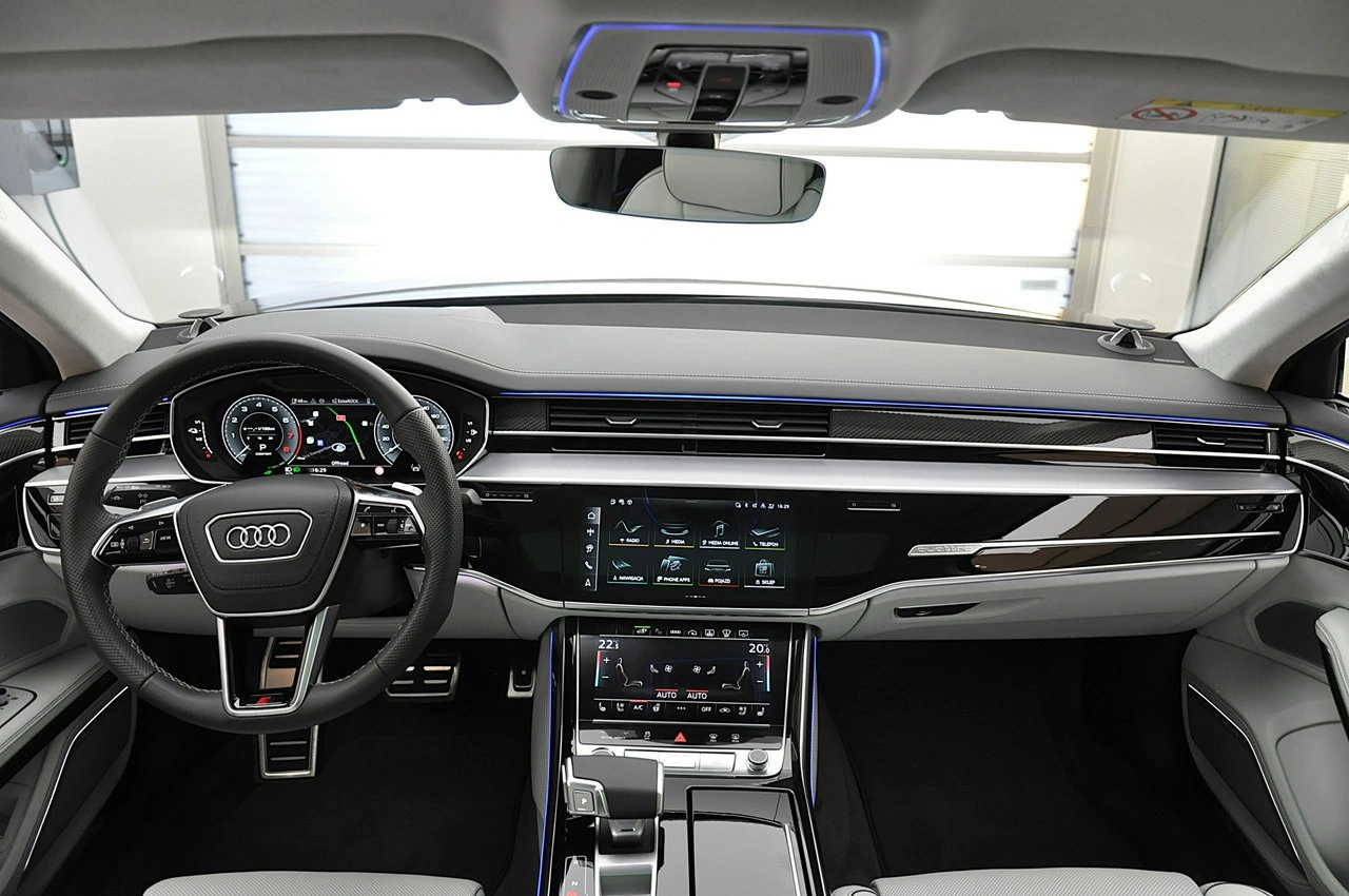 Audi A8 - Zdjęcie 21