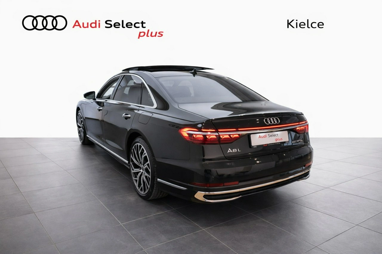 Audi A8 - Zdjęcie 1