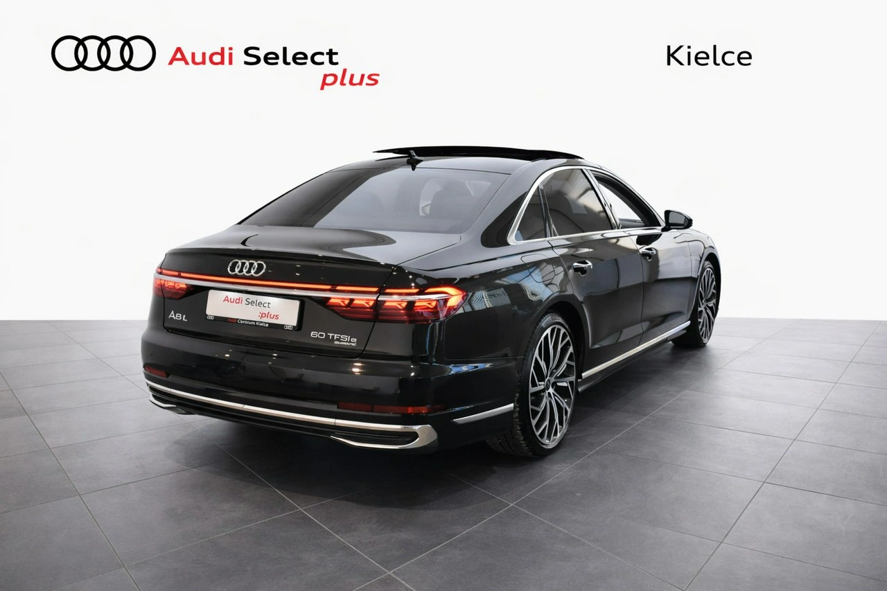 Audi A8 - Zdjęcie 3