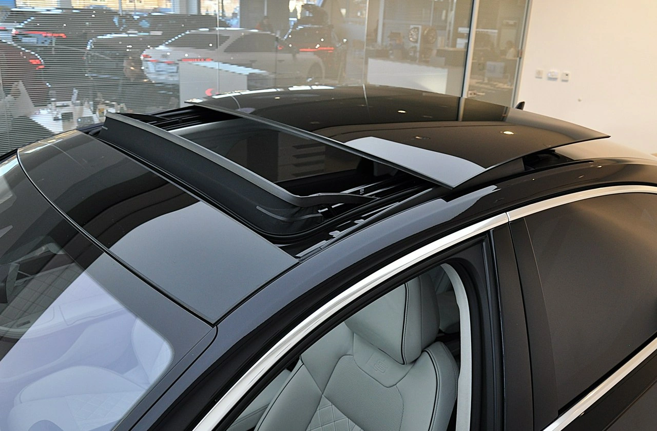 Audi A8 - Zdjęcie 9