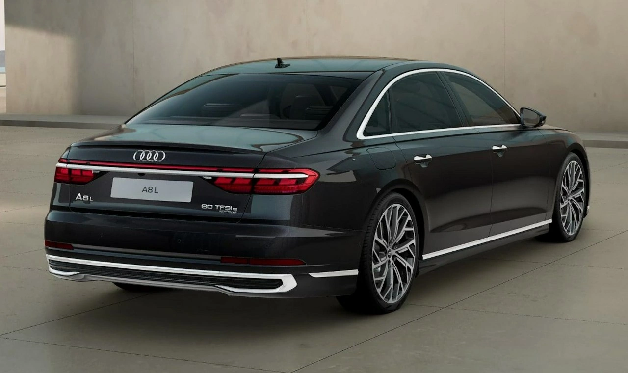 Audi A8 - Zdjęcie 4