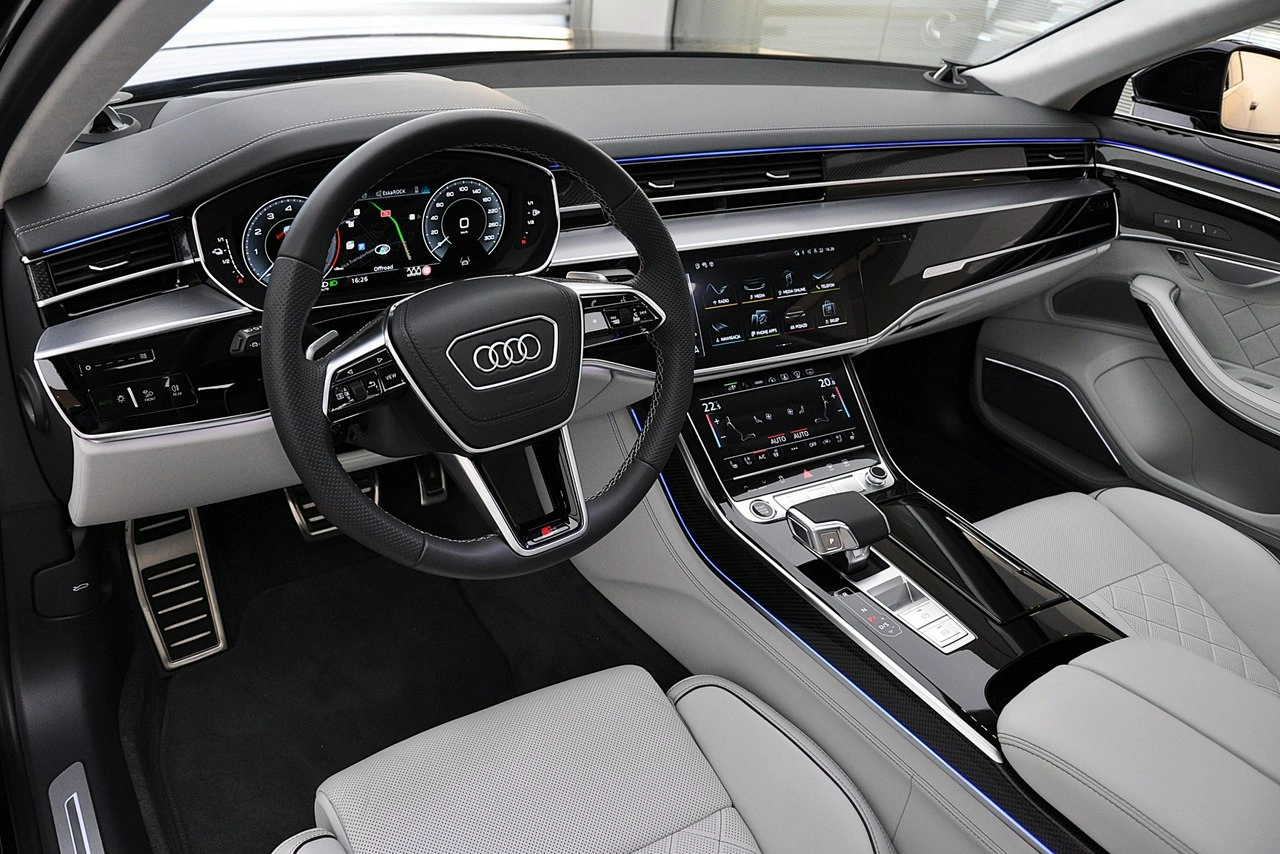 Audi A8 - Zdjęcie 16